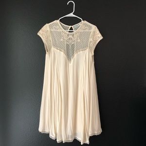 Lace cream baby doll dress